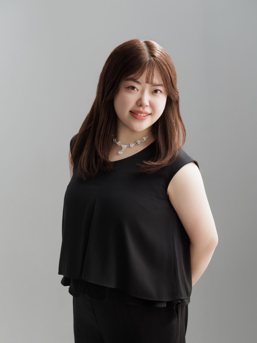 開坂望生 ポートレート